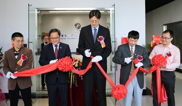 1493281324253276.jpg img325628original.jpg